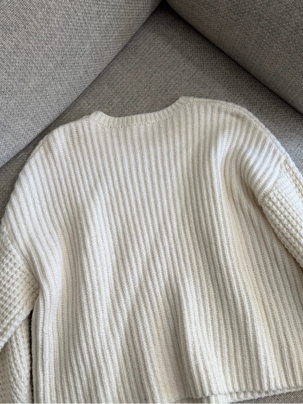 Splendid Cream Sweater - Picture 2 of 9